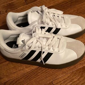 NEW women Adidas White and Black Sneakers with Tan Sole
